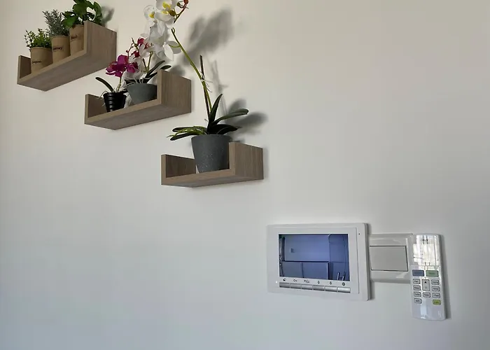 Unforgettable Experience In A Modern Apartment!