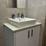 Unforgettable Experience In A Modern Apartment! Apartment *
